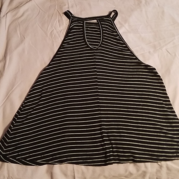 Halter Top - Picture 5 of 5